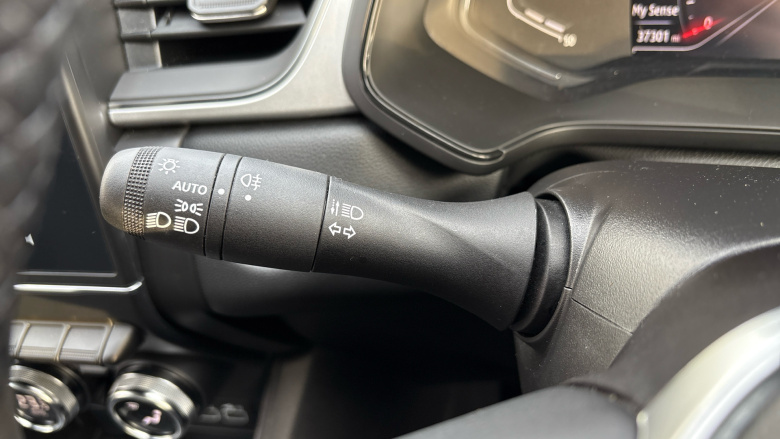 Renault Captur 1.0 TCE 90 Techno 5dr Petrol Hatchback